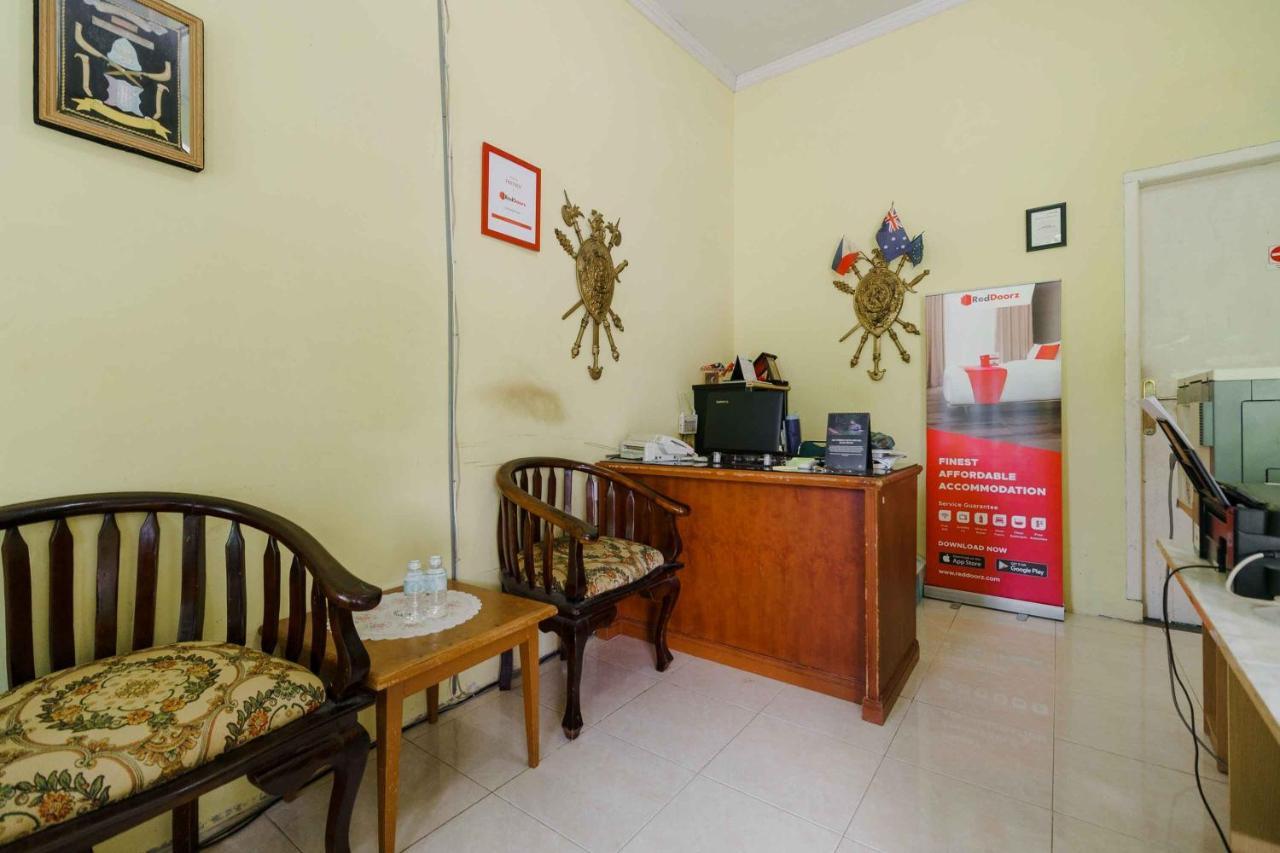 Reddoorz Plus Syariah @ Jalan Cut Nyak Dhien Aceh Hotel Banda Aceh Ngoại thất bức ảnh