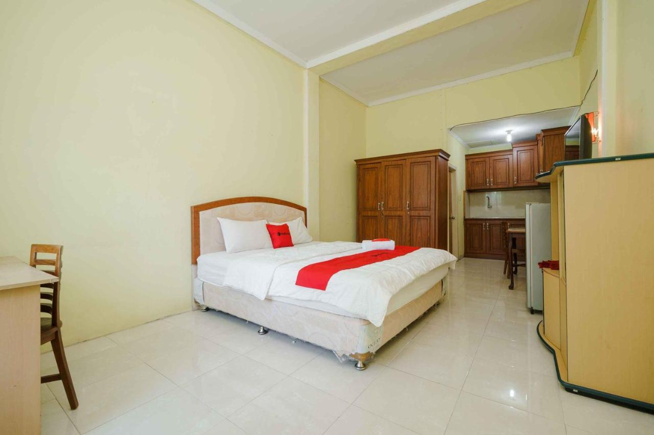 Reddoorz Plus Syariah @ Jalan Cut Nyak Dhien Aceh Hotel Banda Aceh Ngoại thất bức ảnh